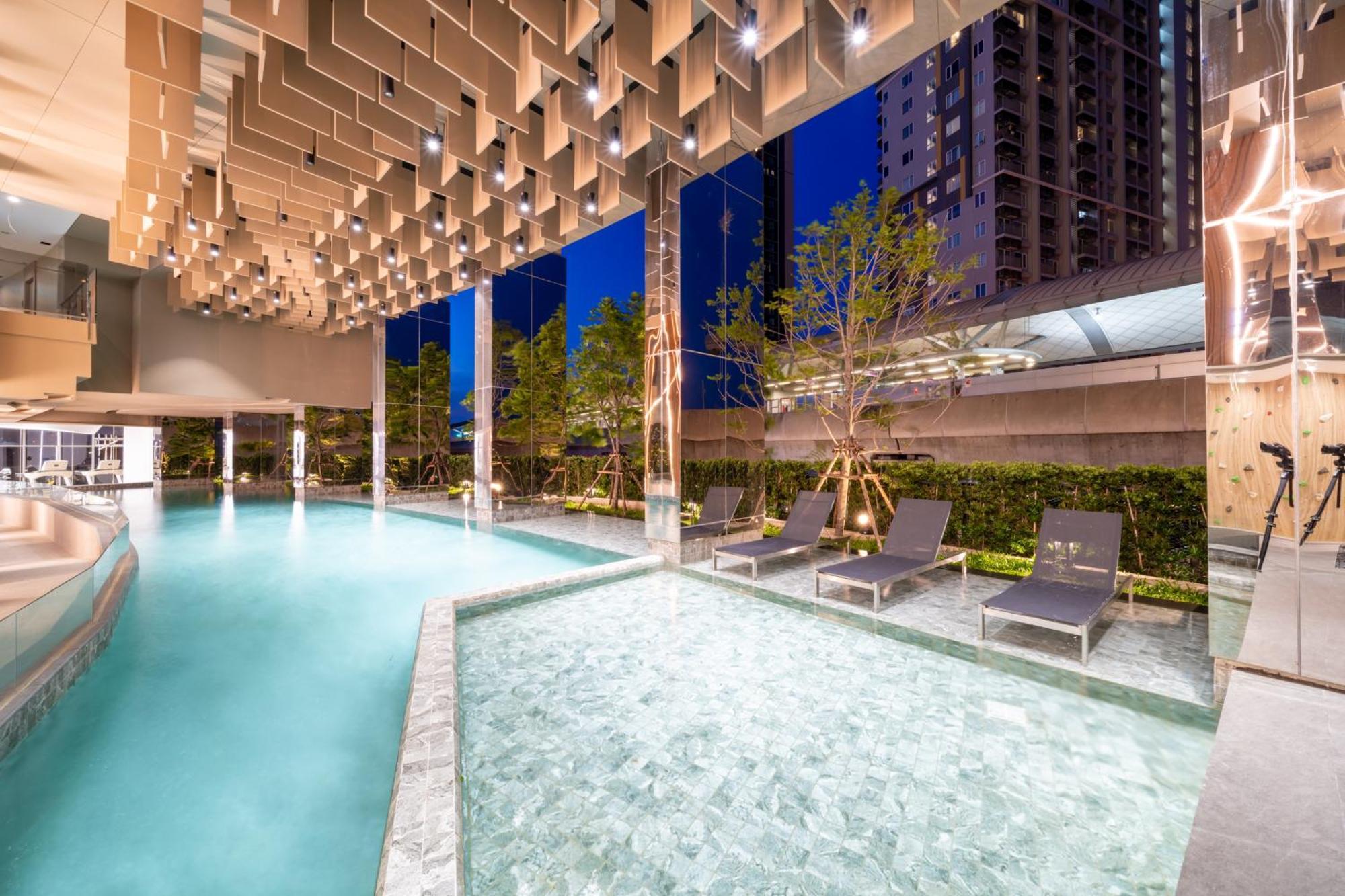 Oakwood Suites Tiwanon Bangkok Nonthaburi Esterno foto